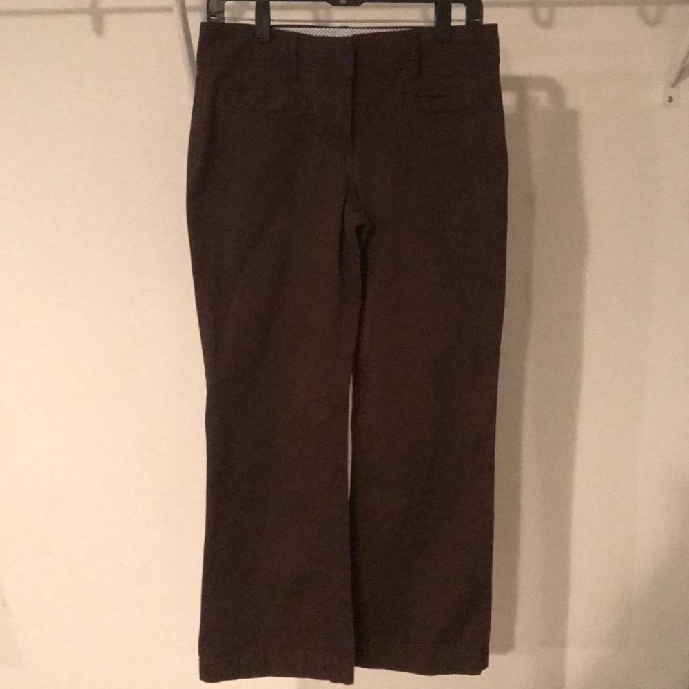 Tommy Hilfiger brown pants size 6 never worn